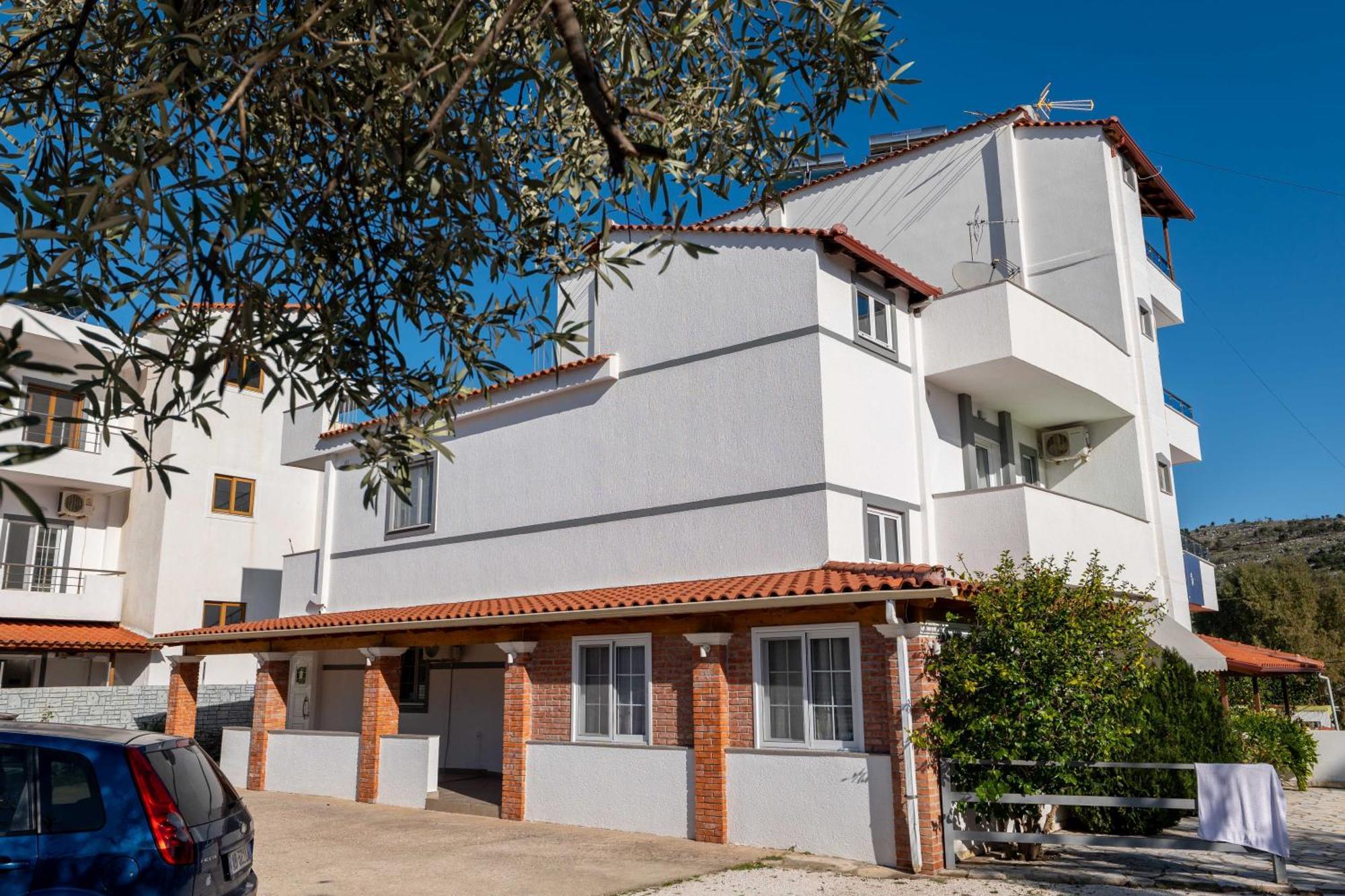 Apartments Aktea Ksamil Bagian luar foto