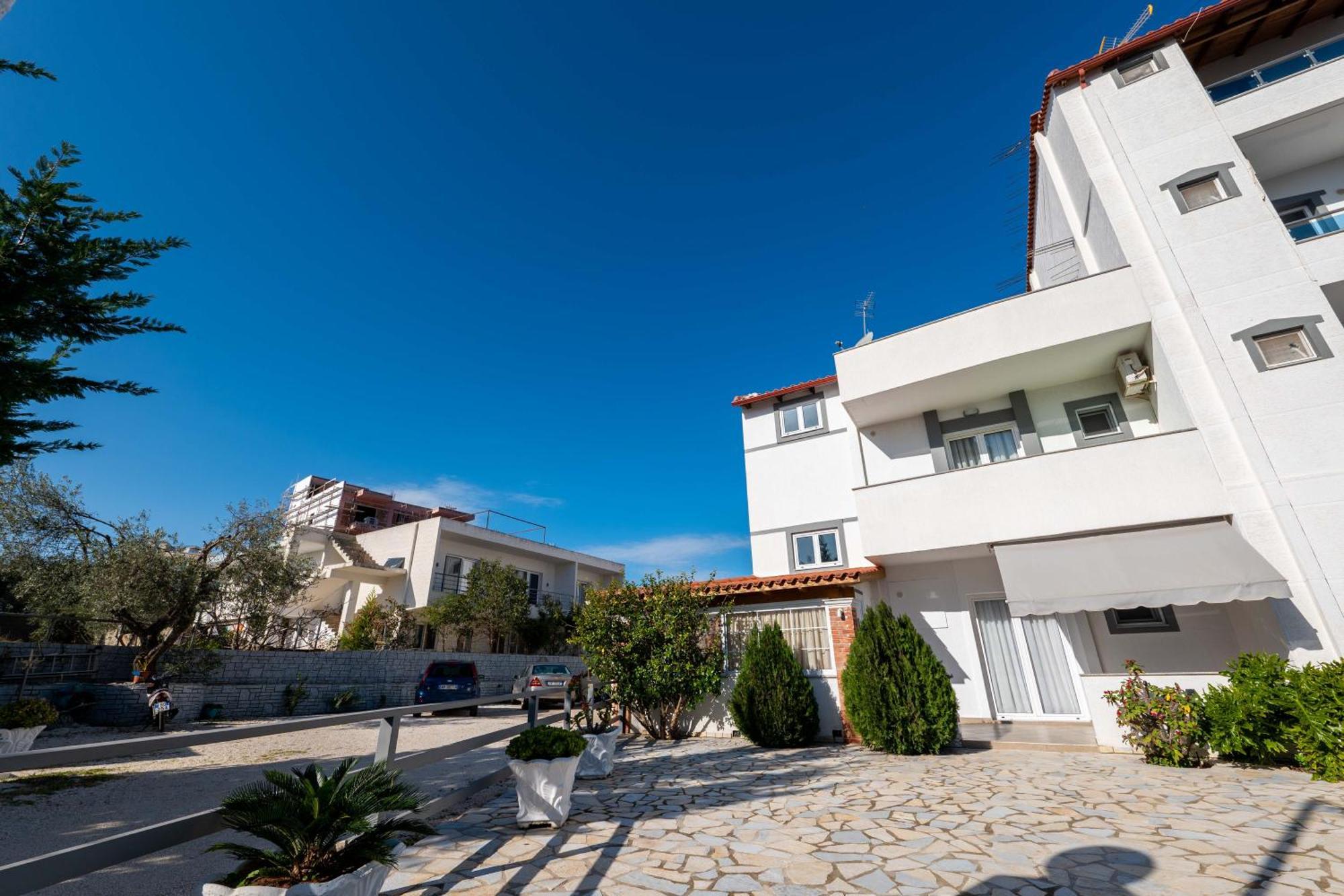 Apartments Aktea Ksamil Bagian luar foto