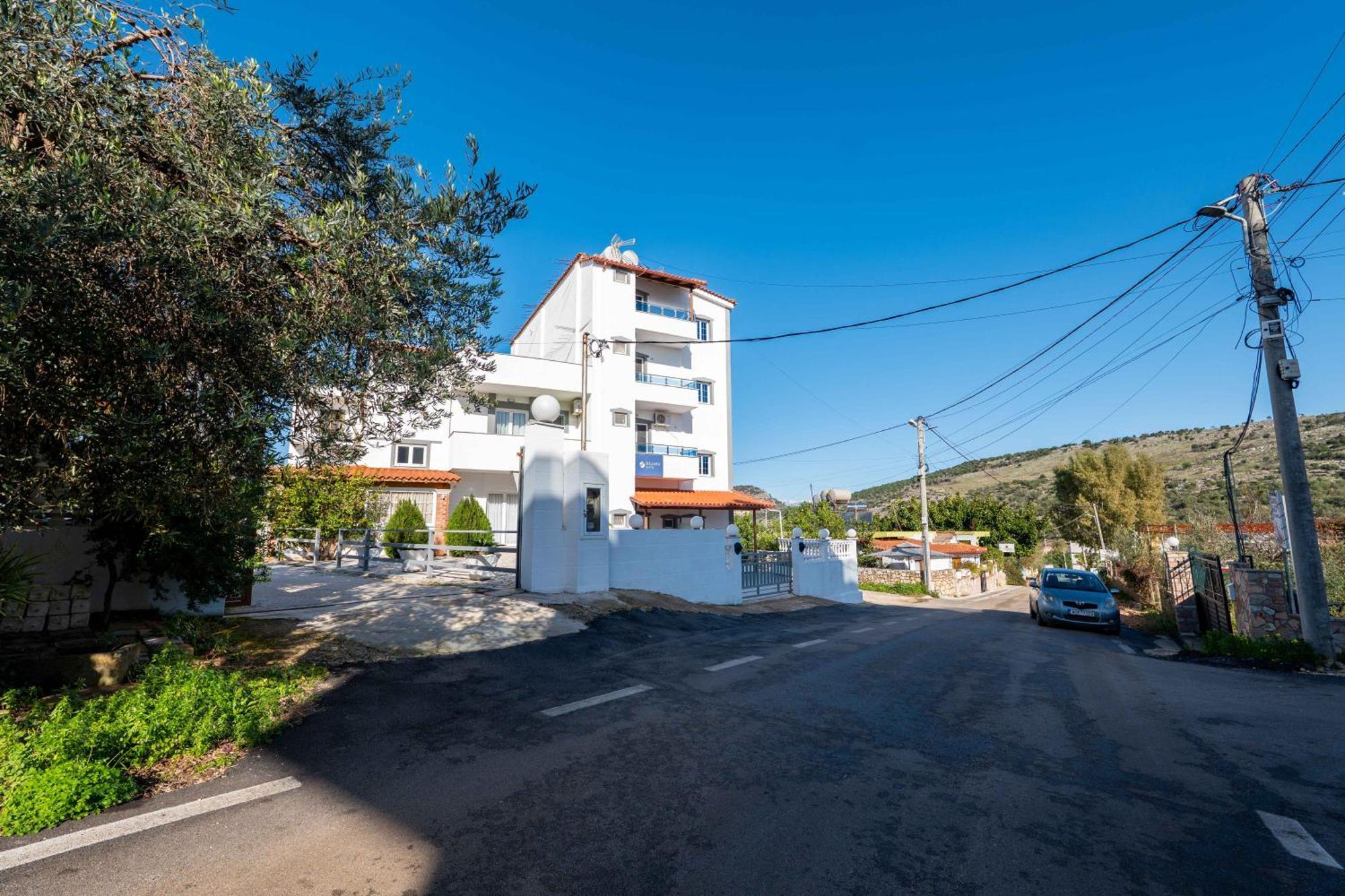 Apartments Aktea Ksamil Bagian luar foto