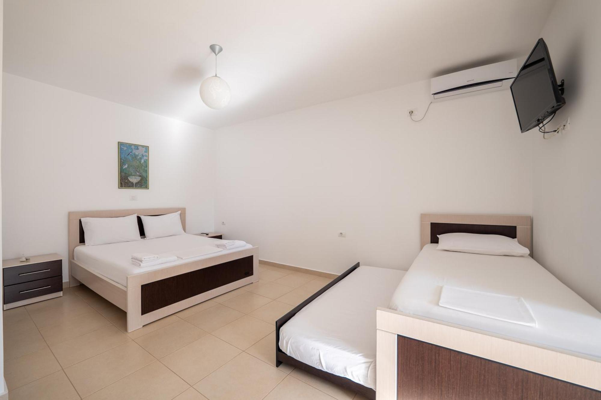 Apartments Aktea Ksamil Bagian luar foto